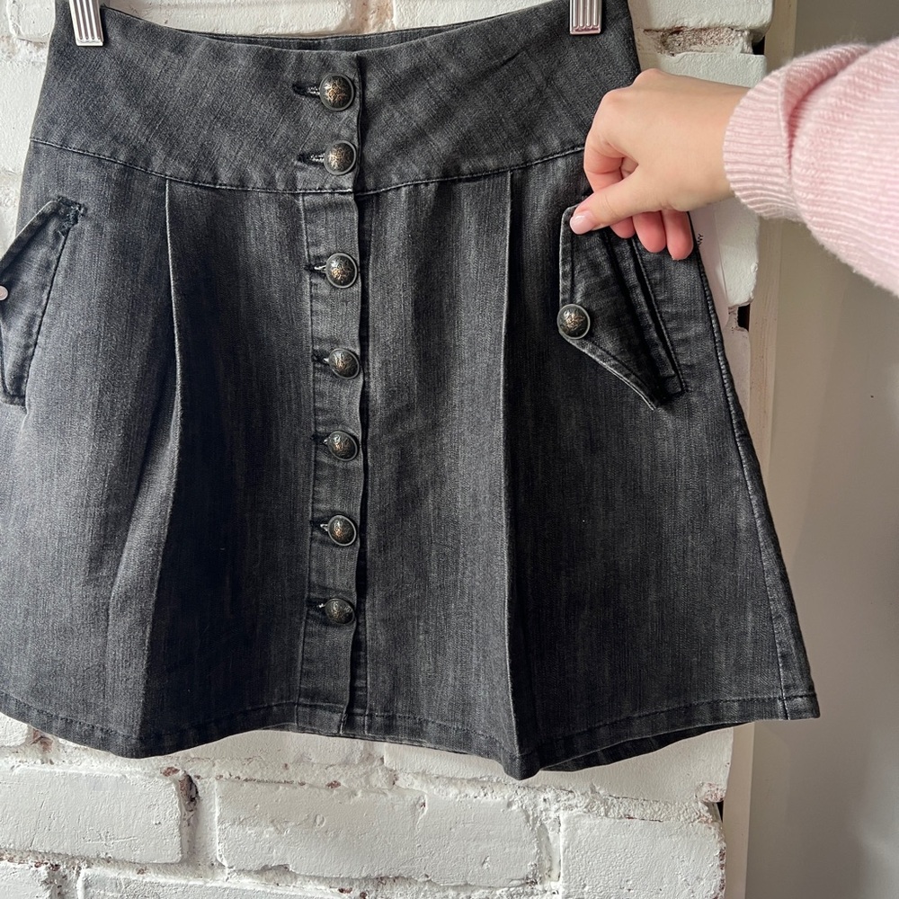 Black Button-Front A-Line Denim Skirt